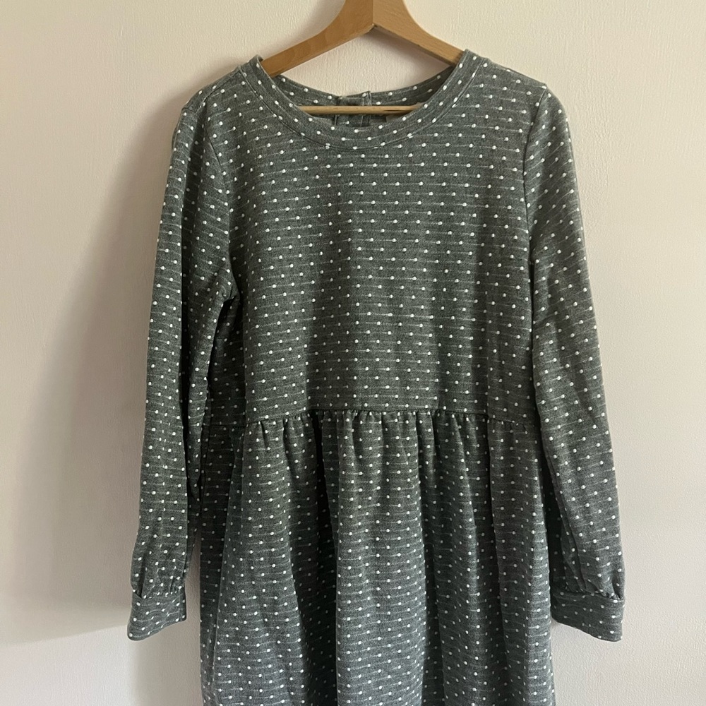 Loft gray and white polka dot dress size large EUC